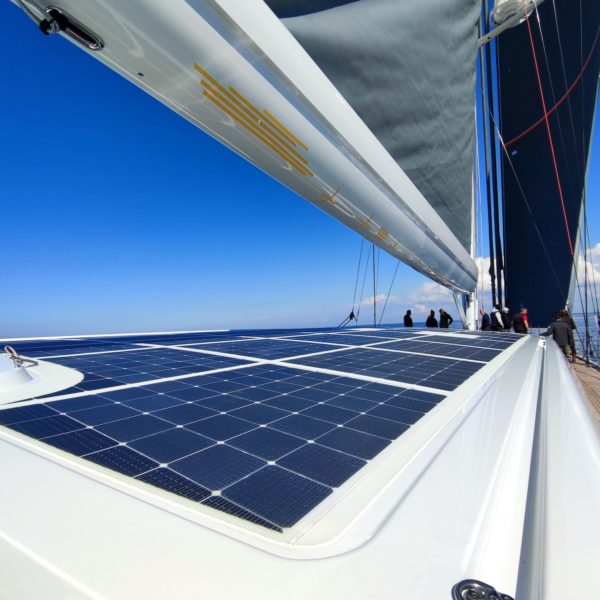 yachts with solar panels