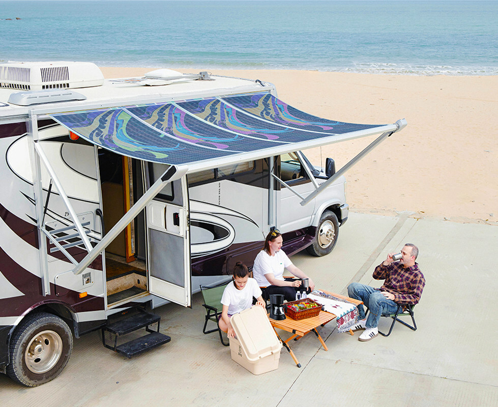 Roll-out solar awning with 1000 W for RVs – pv magazine USA