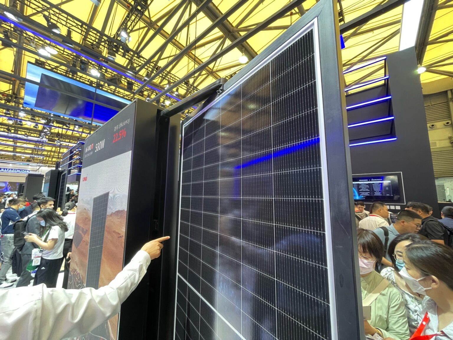 Top solar module providers lose billions in 2024 despite nearly doubling shipments
