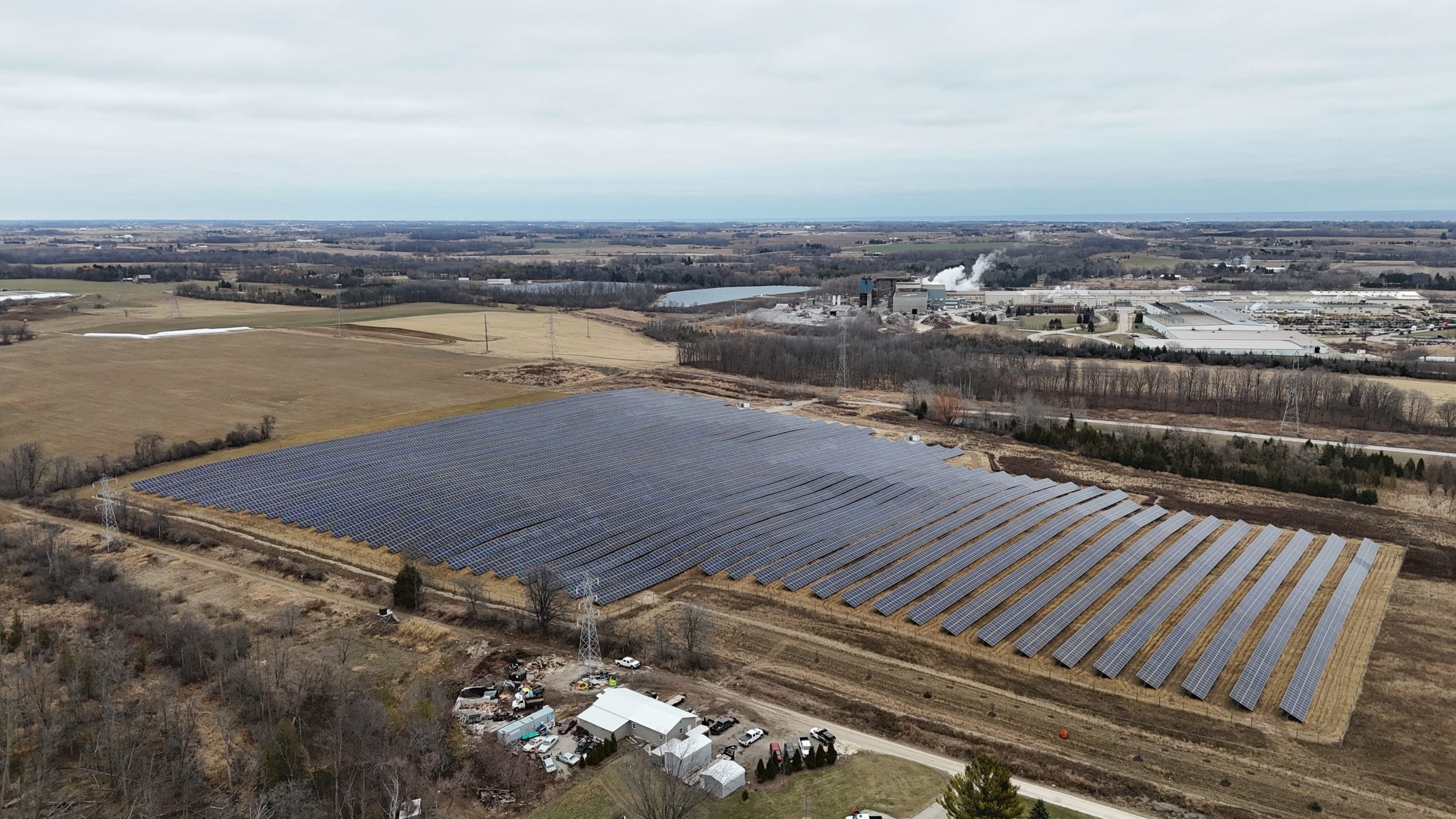 Wisconsin steel factory powered by state’s largest behind-the-meter solar