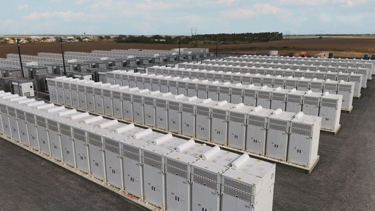 Tariff uncertainty grips U.S. battery development