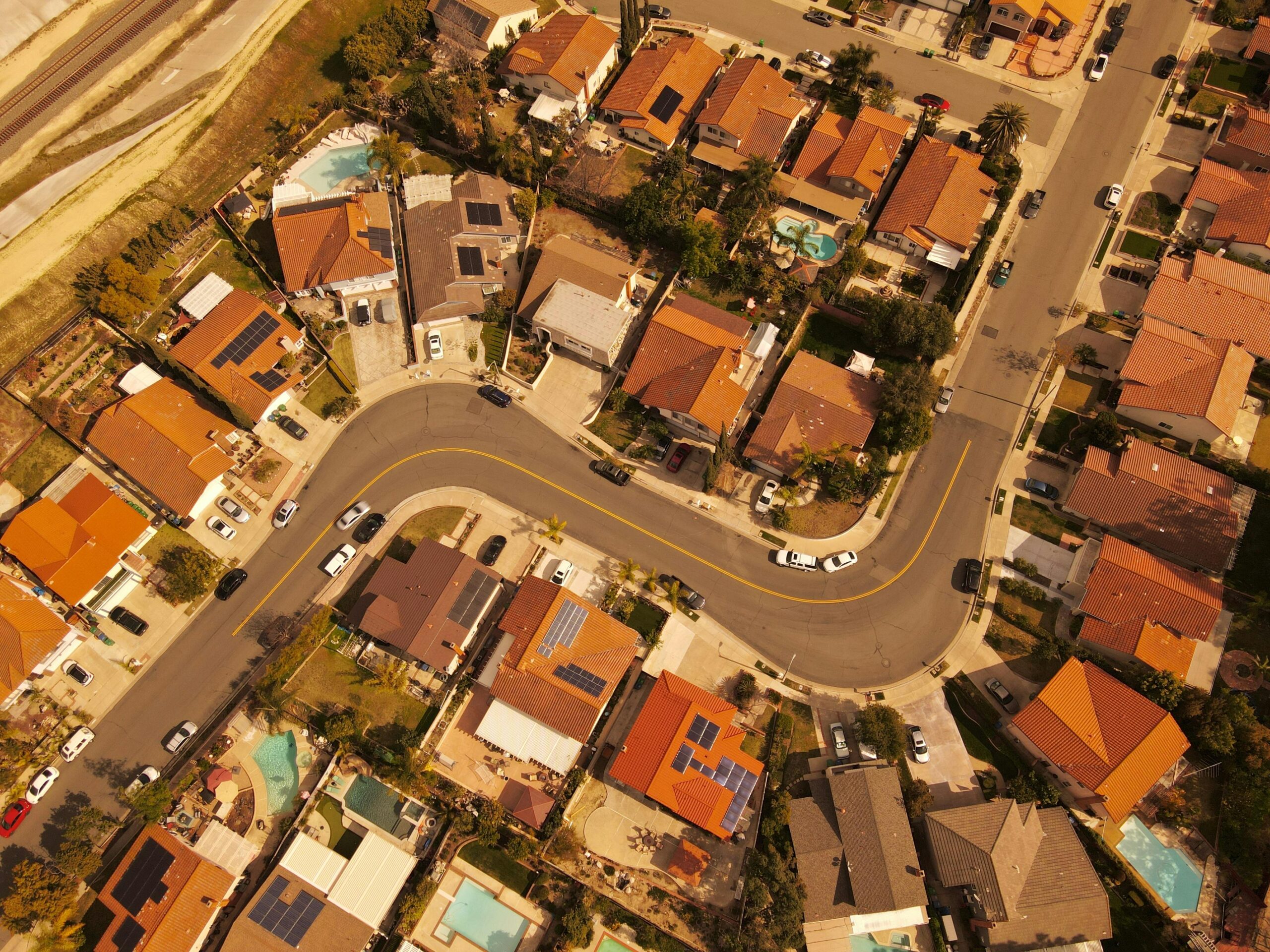 Sunrun, PG&E launch virtual power plant program to strengthen California’s grid
