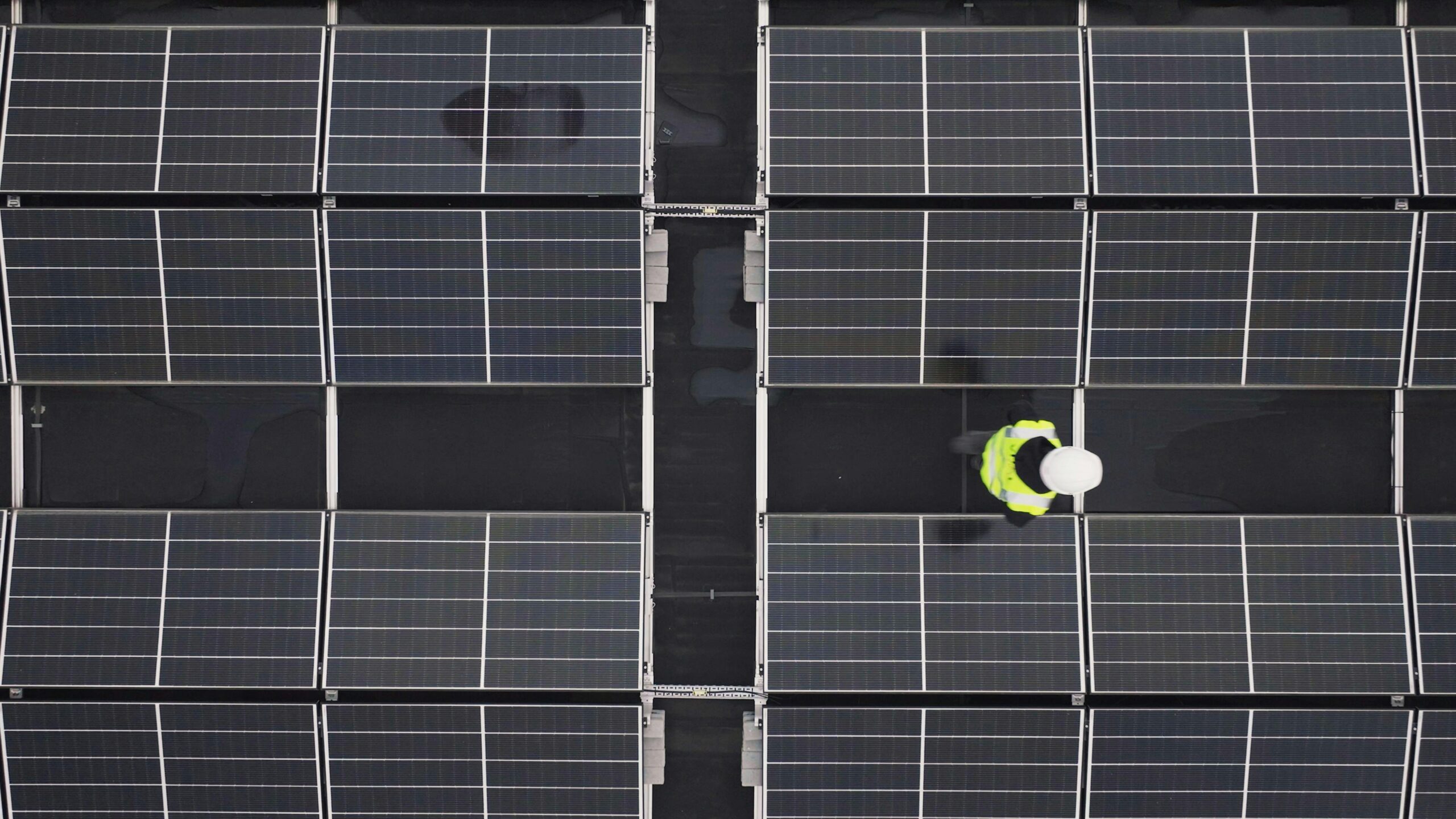 Over $14 billion in U.S. clean energy projects canceled in 2025