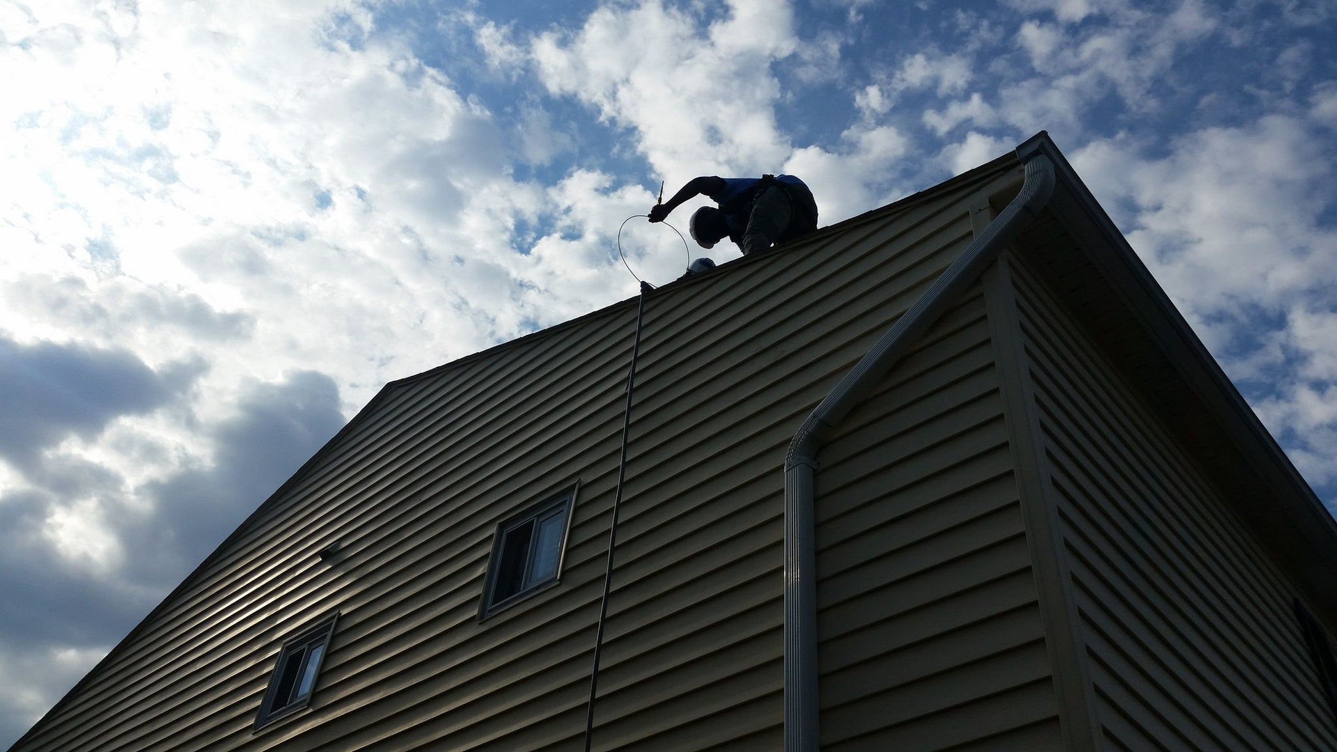 Automated solar permitting bill sails through New Jersey Assembly