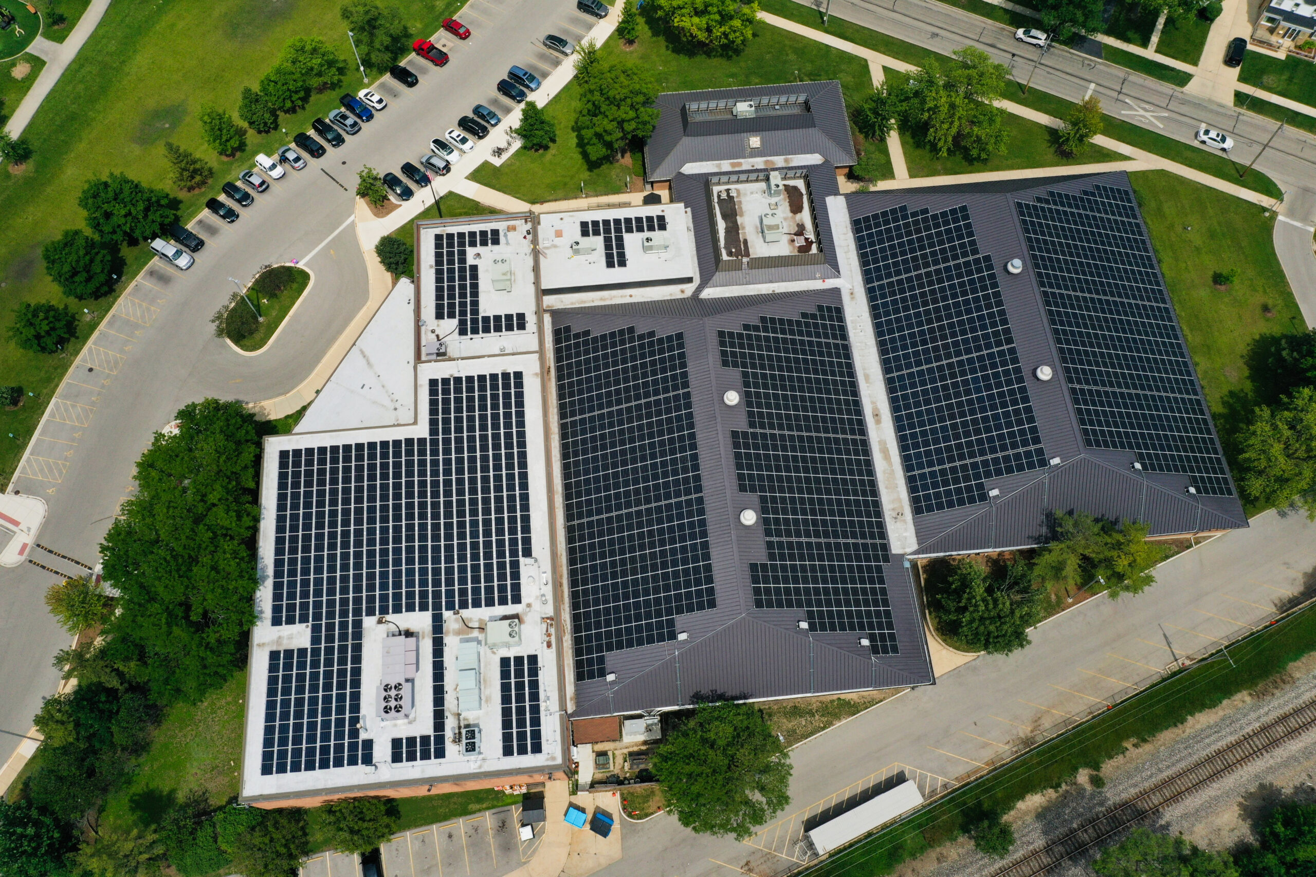 Chicago district secures stable, lower electricity prices with solar contract