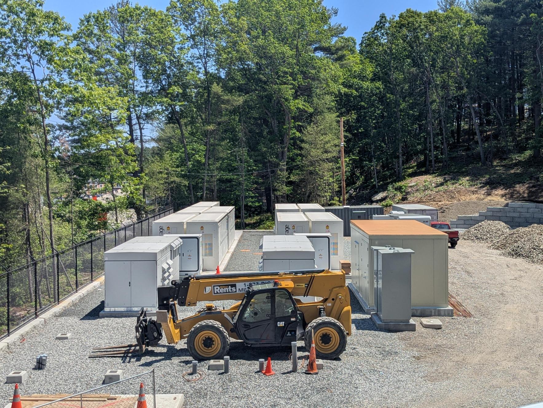 Energy storage microgrid keeps Massachusetts schools powered during outages