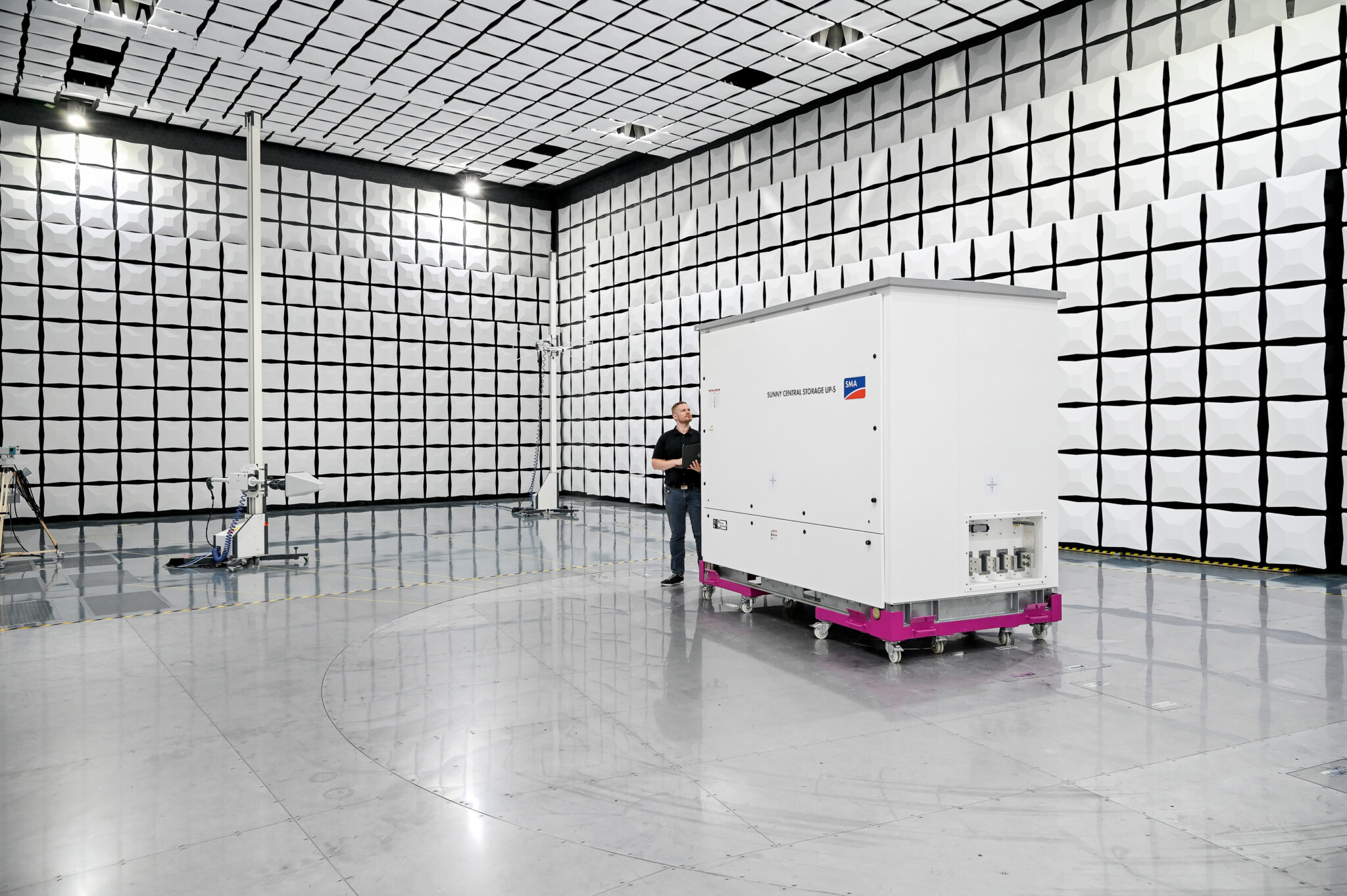 RE+ preview: SMA to launch new utility-scale storage inverter and more
