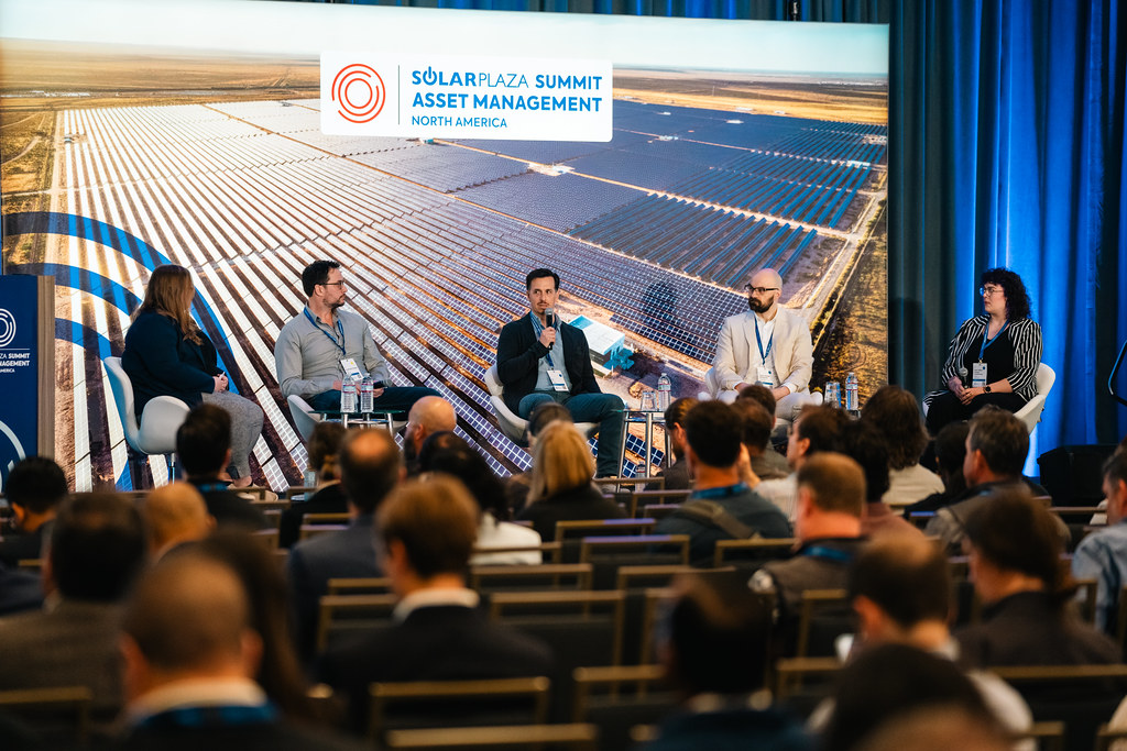 Solarplaza panel discussion