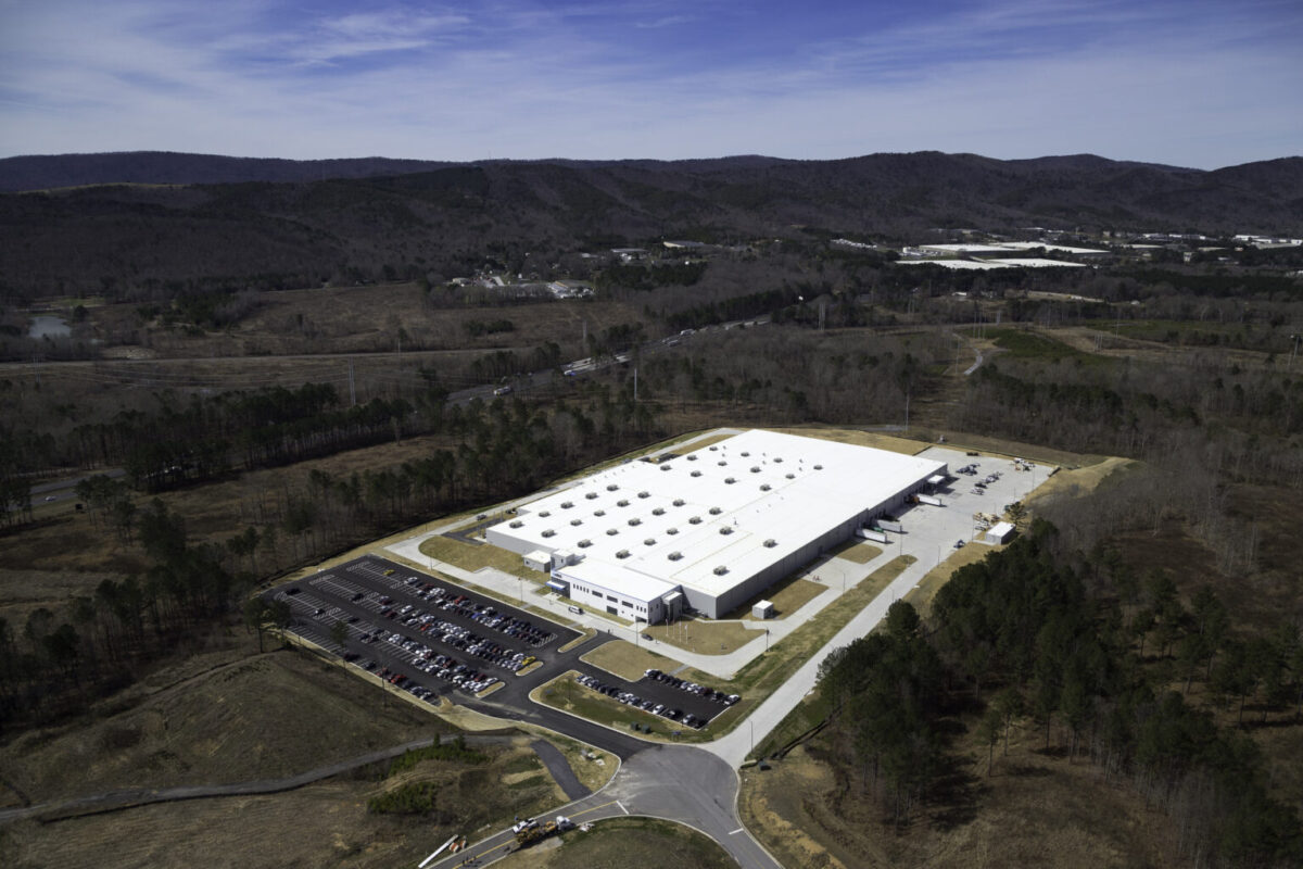 An aerial photo of the Qcells factory